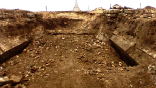 На території зруйнованого храму під Донецьком відбуваються аномальні явища