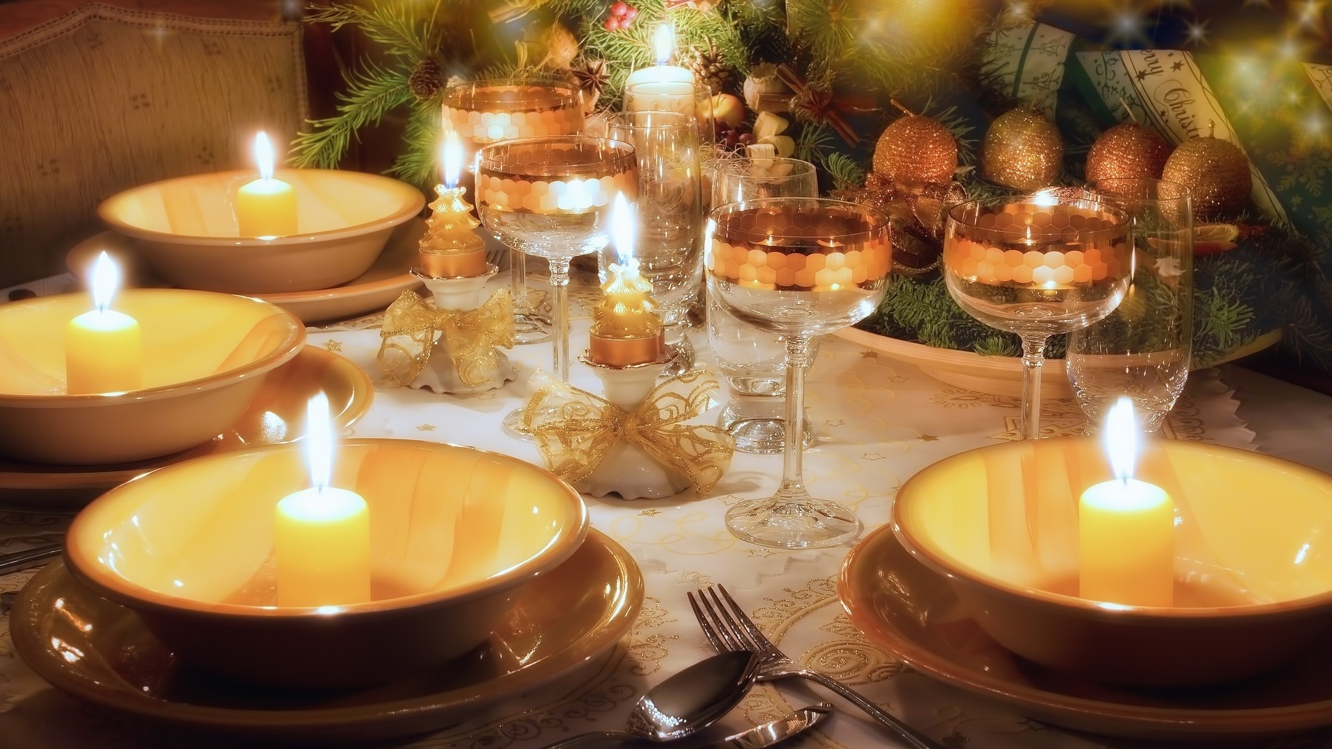 Легкие и оригинальные салаты к новогоднему столу! Часть вторая