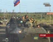 Російські війська виходять з порту Поті