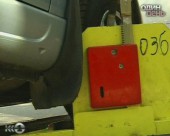 Як протидіяти "Залізному крабові". Перша серія