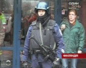 Фінські правоохоронці перевіряють всіх, хто погрожував масовими вбивствами