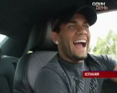 Футболісти іспанської "Барселони" випробовували новенькі спорт-кари від Ауді