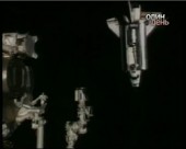 Шатл «Ендевор» успішно пристикувався до Міжнародної космічної станції