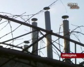 Опломбована коптильня у Броварах і досі працює