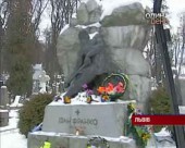 Вхід на цвинтарі зробили платним