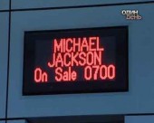 Майкл Джексон повертається на сцену
