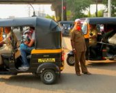 Рикша в Мумбае. Орел и Решка. Шопинг