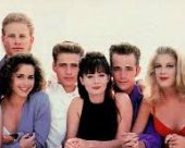 Беверли Хилc 90210 на К1 - романтика 90-х снова в моде.